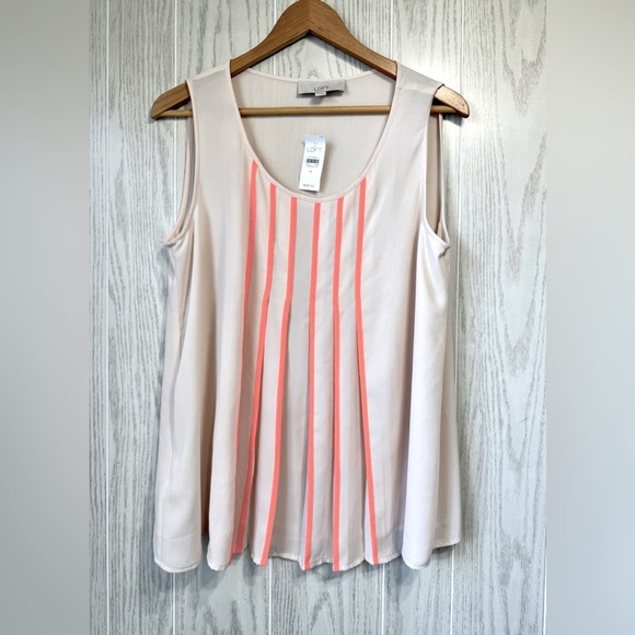 Loft Cream Flowing Sleeveless Pleated Tank Top Size M NWT - Picture 1 of 3